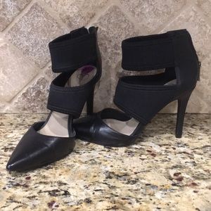 Jessica Simpson black stilettos